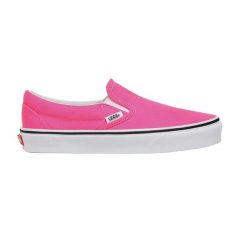 Buty do chodzenia dla dorosłych Vans Classic Slip-On. Czerwone obuwie sportowe Vans, bez zapięcia, trekkingowe, Vans Classic. W wyprzedaży za 176.00 zł.