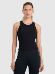 4F Top slim z prążkowanej dzianiny damski - czarny M. Czarne topy 4f, m, bez wzorów, z dzianiny, bez kołnierzyka, bez ramiączek. Za 89.99 zł.