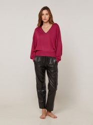 Rodier Sweter w kolorze bordowym rozmiar: XL. Czerwone swetry Rodier, xl, z aplikacjami, bez ramiączek. Za 205.45 zł.