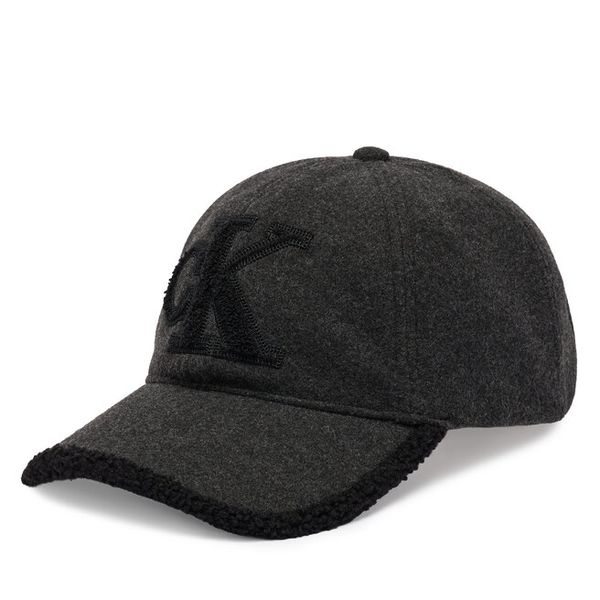 Czapka z daszkiem Calvin Klein. Czarne czapki Calvin Klein, bez wzorów. Za 209.99 zł.