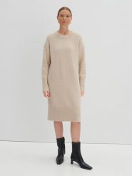 Someday Sukienka dzianinowa w kolorze beżowym rozmiar: 42. Brązowe sukienki someday., na co dzień, bez wzorów, z dzianiny, bez kołnierzyka, bez ramiączek, midi, proste. Za 217.99 zł.