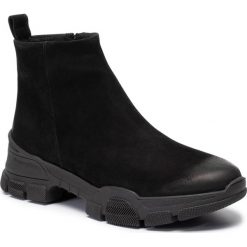 Botki ANN MEX - 0525 20C Czarny. Czarne botki Ann Mex, bez wzorów, z nubiku, bez obcasa, na obcasie, bez zapięcia. Za 339.00 zł.