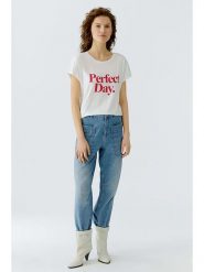 Oui Koszulka w kolorze białym rozmiar: 44. Białe bluzki Oui, bez wzorów, bez kołnierzyka, bez ramiączek. Za 126.99 zł.