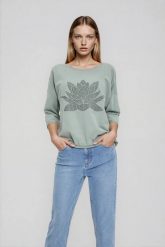 Bluza z bawełny oliwkowa. Zielone bluzy MOODO, bez wzorów, z bawełny, bez kaptura. Za 99.99 zł.