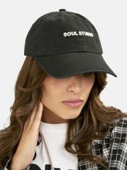 Smith & Soul Czapka w kolorze czarnym rozmiar: onesize. Czarne czapki Smith & Soul, bez wzorów, z bawełny. Za 60.99 zł.