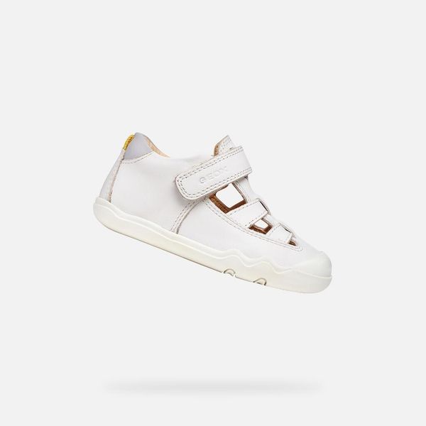 Sandały GEOX B STEPPIEUP BOY Biały. Białe kolczyki Geox. Za 199.99 zł.
