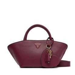 Torebka Guess. Czerwone torebki klasyczne Guess, z aplikacjami, bez dodatków. Za 589.99 zł.