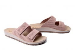 INBLU AG-15 023 różowy, klapki damskie. Czerwone klapki Inblu, bez wzorów, bez obcasa. Za 74.99 zł.