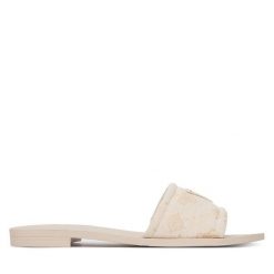 Klapki Guess. Białe klapki Guess, z aplikacjami, bez obcasa. Za 329.99 zł.