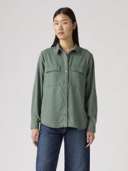 Levi's Koszula w kolorze zielonym rozmiar: XS. Zielone koszule Levi's®, s, bez wzorów, bez kołnierzyka, bez ramiączek. Za 131.45 zł.