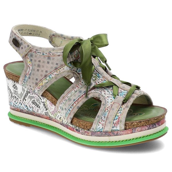 Zielone Sandały Laura Vita Wygodne Buty Na Koturnie. Zielone sandały Laura Vita, z aplikacjami, boho, bez obcasa, na koturnie, bez zapięcia. Za 339.00 zł.