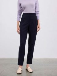 BGN Spodnie w kolorze granatowym rozmiar: 40. Niebieskie spodnie materiałowe BGN, na imprezę, bez wzorów, z materiału, z podwyższonym stanem. Za 149.31 zł.