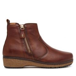Botki Pikolinos. Brązowe botki Pikolinos, bez wzorów, bez obcasa, na słupku, bez zapięcia. Za 759.99 zł.