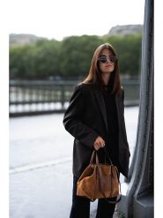 Maison héritage PARIS Skórzana torebka "Mini Malta" w kolorze jasnobrązowym - 38 x 24 x 9 cm rozmiar: onesize. Brązowe torby na ramię Maison héritage PARIS, bez wzorów, z materiału, na ramię, bez dodatków. Za 414.33 zł.