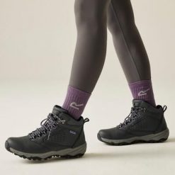 Damskie wodoodporne buty trekkingowe Amble. Szare trekkingi Regatta, z poliesteru. Za 327.00 zł.