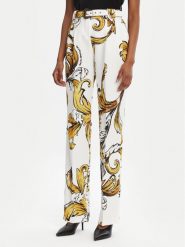 Versace Jeans Couture Spodnie materiałowe 78HAA111 Biały Straight Fit. Białe spodnie materiałowe Versace Jeans Couture, bez wzorów, z jeansu. Za 999.99 zł.