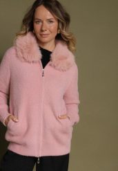 Różowy Kardigan z Wełną z Futrzanym Kołnierzem Zapinany na Suwak Sistte. Czerwone kardigany Born2be, s, bez wzorów, z futra. Za 119.99 zł.