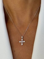 DI GIORGIO Srebrny naszyjnik z cyrkoniami - dł. 45 cm rozmiar: onesize. Szare naszyjniki DI GIORGIO, z cyrkonią, srebrne. Za 143.90 zł.