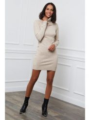 Soft Cashmere Sukienka dzianinowa w kolorze beżowym rozmiar: 38/40. Brązowe sukienki Soft Cashmere, bez wzorów, z dzianiny, klasyczne, bez kołnierzyka, bez ramiączek, mini. Za 149.45 zł.