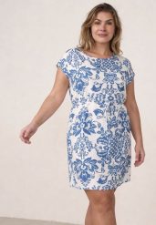 Niebieska Pudełkowa Sukienka z Wiskozy w Stylu Casual z Wiązanym Paskiem Tepena. Niebieskie sukienki Born2be, na co dzień, plus size, bez wzorów, z jeansu, casualowe, bez kołnierzyka, plus size, bez ramiączek, midi, proste. Za 59.99 zł.