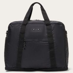 Torba podróżna Oakley PACKABLE FOS901958-02E. Czarne torby na ramię Oakley, z aplikacjami, z neoprenu, sportowe, na ramię, bez dodatków. Za 289.02 zł.
