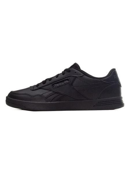 Reebok Sneakersy "Classic" w kolorze czarnym rozmiar: 40. Czarne trampki Reebok, bez wzorów, bez zapięcia. Za 164.95 zł.