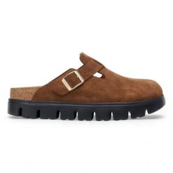 BIRKENSTOCK Boston Chunky LEVE Dark Tea/Black Klapki damskie. Brązowe klapki Birkenstock, bez wzorów, z dzianiny, bez obcasa, na platformie. Za 499.99 zł.