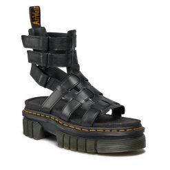 Sandały Dr. Martens. Czarne sandały Dr. Martens, bez wzorów, bez obcasa, na płaskiej podeszwie, bez zapięcia. Za 489.99 zł.