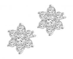 Kolczyki srebrne z diamentami laboratoryjnymi - kwiaty - 0,64 ct. Szare kolczyki Apart, z diamentem, srebrne. Za 1,379.00 zł.