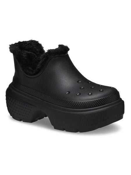 Crocs Botki w kolorze czarnym rozmiar: 37/38. Czarne botki Crocs, bez wzorów, z materiału, bez obcasa, bez zapięcia. Za 189.95 zł.