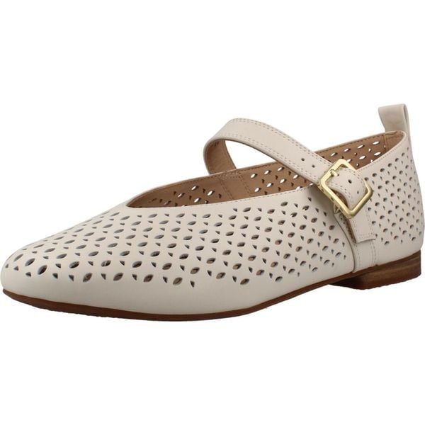 Sandały CLARKS FAWNA JANE Biały. Białe sandały Clarks, bez wzorów, ze skóry, bez obcasa, bez zapięcia. Za 239.99 zł.