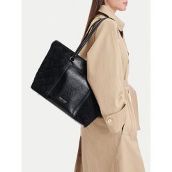 Torebka Nine West. Czarne shopper Nine West, bez wzorów, bez dodatków. Za 229.99 zł.