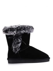 ISLAND BOOT Skórzane botki zimowe "Blissa" w kolorze czarnym rozmiar: 40. Czarne botki Island Boot, na zimę, bez wzorów, z materiału, bez obcasa, bez zapięcia. Za 238.72 zł.