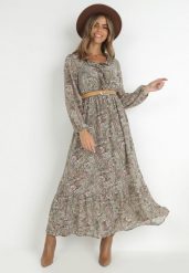 Jasnozielona Sukienka z Falbanką przy Dekolcie w Ornamentalny Wzór isha. Zielone sukienki Born2be, na co dzień, l, bez wzorów, eleganckie, bez kołnierzyka, bez ramiączek, maxi, rozkloszowane. Za 129.99 zł.