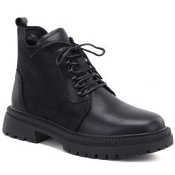 Skórzane botki damskie workery czarne T.Sokolski Z26-102. Czarne botki T.Sokolski, bez wzorów, ze skóry, bez obcasa, bez zapięcia. Za 219.99 zł.