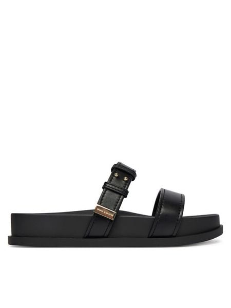 Armani Exchange Klapki XW002575 AF21266 UC001 Czarny. Czarne klapki Armani Exchange, bez wzorów, ze skóry, bez obcasa. Za 440.99 zł.