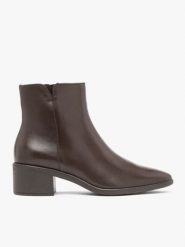 Brązowe skórzane botki. Brązowe botki Ryłko, bez wzorów, ze skóry, bez obcasa, na obcasie, bez zapięcia. Za 449.99 zł.