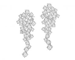 Kolczyki srebrne z cyrkoniami. Szare kolczyki Apart, z cyrkonią, srebrne. Za 319.00 zł.