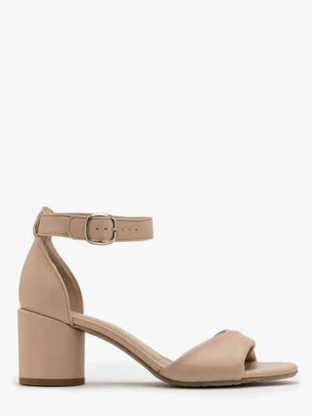 Beżowe sandały z ozdobną cholewką. Brązowe sandały Ryłko, bez wzorów, z gumy, bez obcasa, na słupku, bez zapięcia. W wyprzedaży za 259.99 zł.