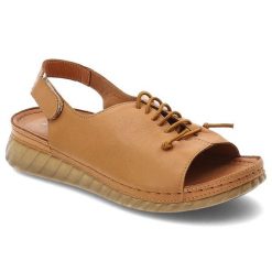 Sandały damskie Maciejka, cholewka ze skóry naturalnej zabudowany fason z odkrytymi palcami styl casualowy, brązowe, L7635-29/00-1. Brązowe sandały Maciejka, bez wzorów, z jeansu, z otwartym noskiem, bez obcasa, bez zapięcia. Za 259.00 zł.
