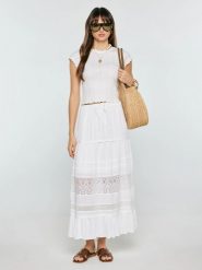 Spódnica damska maxi z koronkowymi wstawkami biała Bohi 101. Białe spódnice Big Star, na co dzień, l, z aplikacjami, z koronki, maxi, dopasowane. Za 249.99 zł.