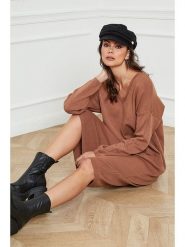 So Cachemire Sukienka dzianinowa "Palerme" w kolorze karmelowym rozmiar: S. Brązowe sukienki So Cachemire, s, bez wzorów, z dzianiny, bez kołnierzyka, bez ramiączek, midi. Za 187.99 zł.