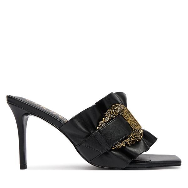 Klapki Versace Jeans Couture. Czarne klapki Versace Jeans Couture, bez wzorów, z jeansu, bez obcasa. Za 778.99 zł.