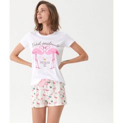 Dwuczęściowa piżama we flamingi - Wielobarwn. Piżamy House. Za 49.99 zł.