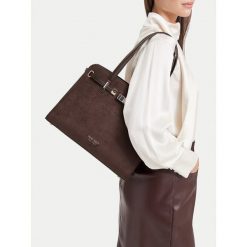Torebka Nine West. Brązowe torebki klasyczne Nine West, bez wzorów, bez dodatków. Za 279.99 zł.