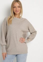 Beżowy Sweter z Wiskozą Ozdobiony Guzikami na Rękawach Sadvire. Brązowe swetry Born2be, bez wzorów, z jeansu, bez ramiączek. Za 109.99 zł.