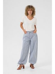 Cream Spodnie "Berta" - Relaxed fit - w kolorze błękitnym rozmiar: W31/L32. Niebieskie spodnie materiałowe Cream, l, bez wzorów, z materiału. Za 140.95 zł.