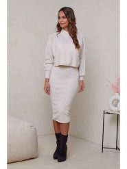 Soft Cashmere 2-częściowy zestaw w kolorze beżowym rozmiar: 38/40. Brązowe sukienki Soft Cashmere, bez wzorów, z dzianiny, klasyczne, bez kołnierzyka, bez ramiączek, midi. Za 132.05 zł.