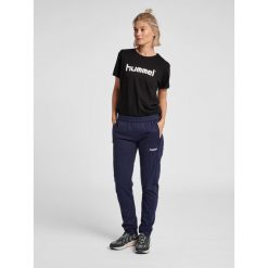 Koszulka sportowa z krótkim rękawem damska Hummel Cotton Logo. Czarne koszulki sportowe Hummel, bez wzorów, bez ramiączek, do piłki nożnej. Za 59.00 zł.