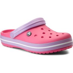 Klapki CROCS - Crocband 11016 Paradise Pink/Iris. Czerwone klapki Crocs, bez wzorów, z tworzywa sztucznego, bez obcasa. W wyprzedaży za 159.00 zł.